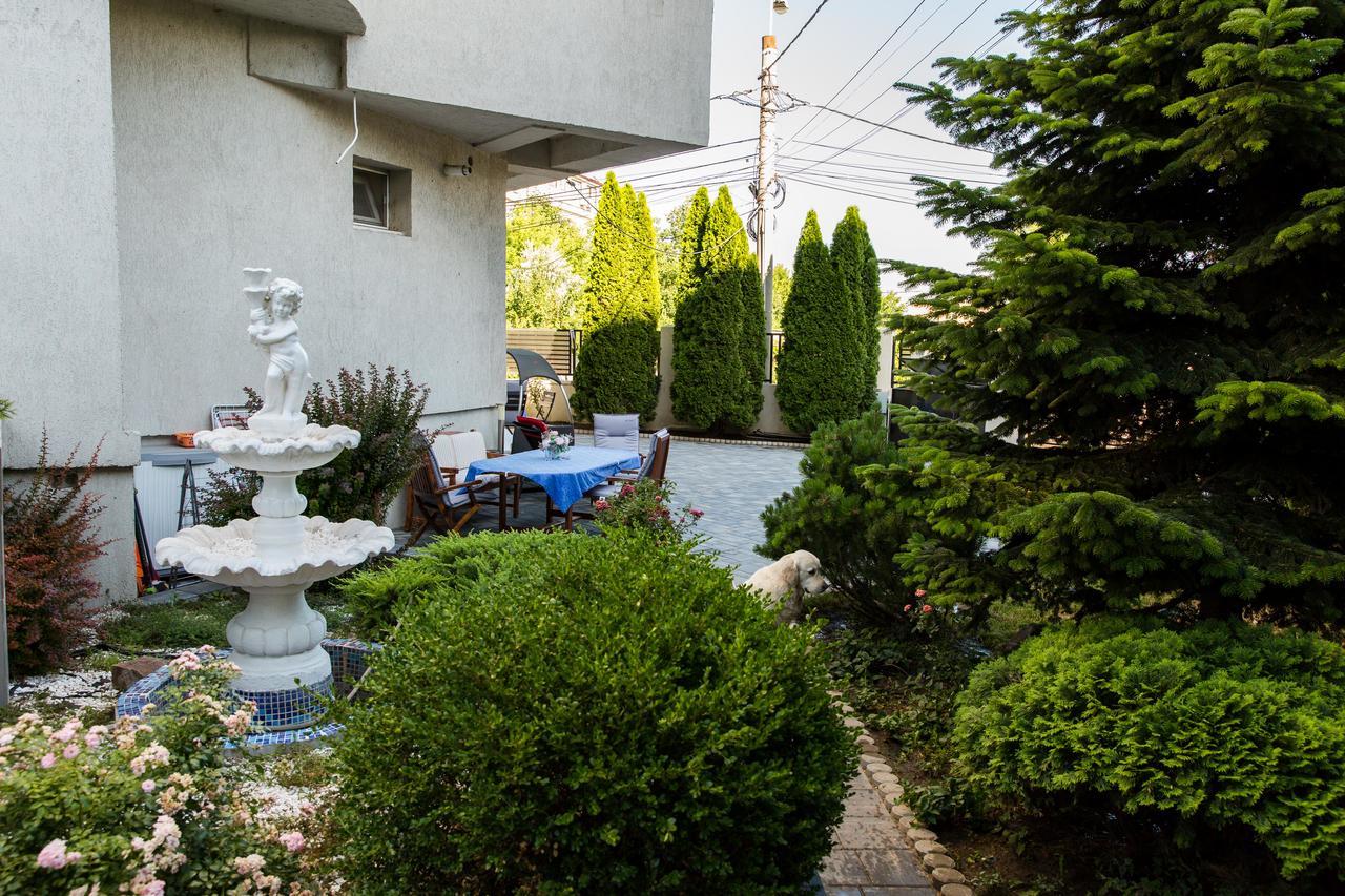 Hotel Jolie Apartments Galati  Exterior photo